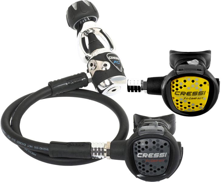 Cressi MC9 Compact Reg & Occy Set
